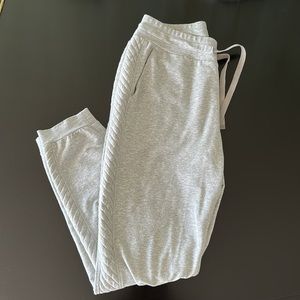 Women's Free2B Micro Puff Rib joggers sweatpants Comfy